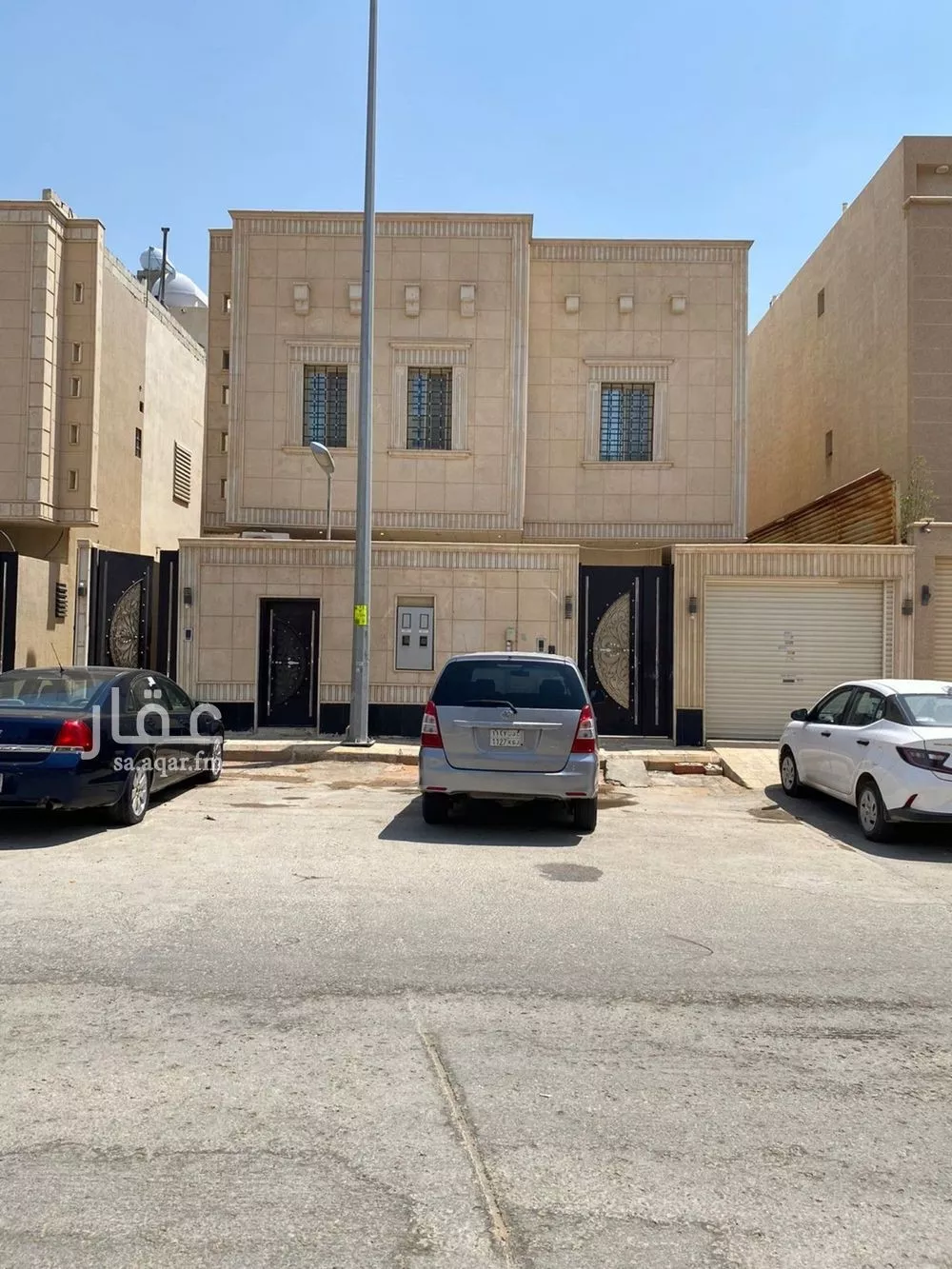 فيلا للبيع في شارع أحمد بن محمد القطان, حي العارض, مدينة الرياض, منطقة الرياض 1 صورة