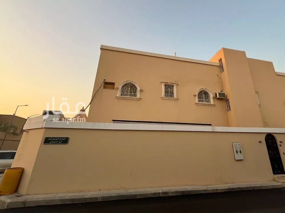 فيلا للبيع في شارع الصفرات, حي السويدي, مدينة الرياض, منطقة الرياض 1 صورة