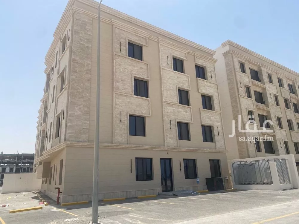 عمارة للإيجار في حي السيف, مدينة الدمام, المنطقة الشرقية 1 صورة