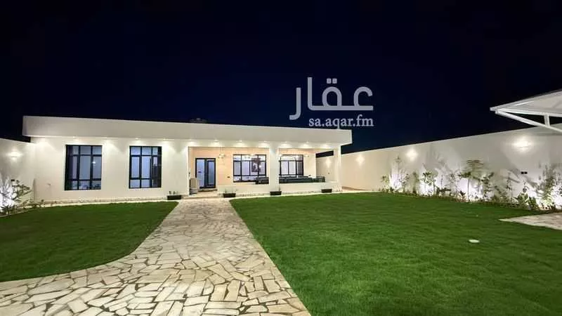 استراحة للبيع في شارع لبيد ابن ربيعة, حي الفيصلية, مدينة روضه سدير, منطقة الرياض 1 صورة