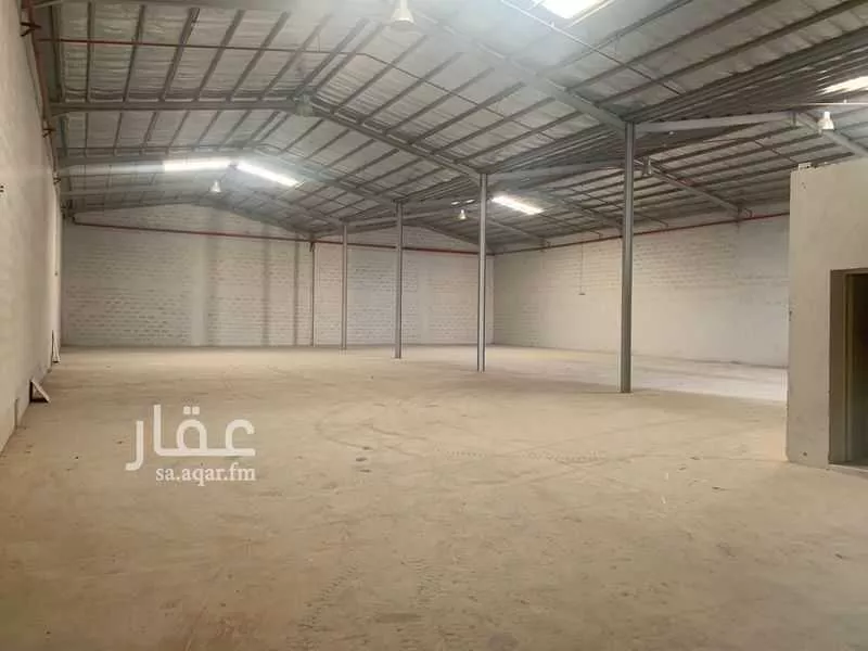 مستودع للإيجار في شارع الربيعية, حي السلي, مدينة الرياض, منطقة الرياض 1 صورة