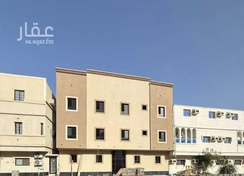 عمارة للبيع في شارع نجران, حي الثقبة, مدينة الخبر, المنطقة الشرقية 1 صورة