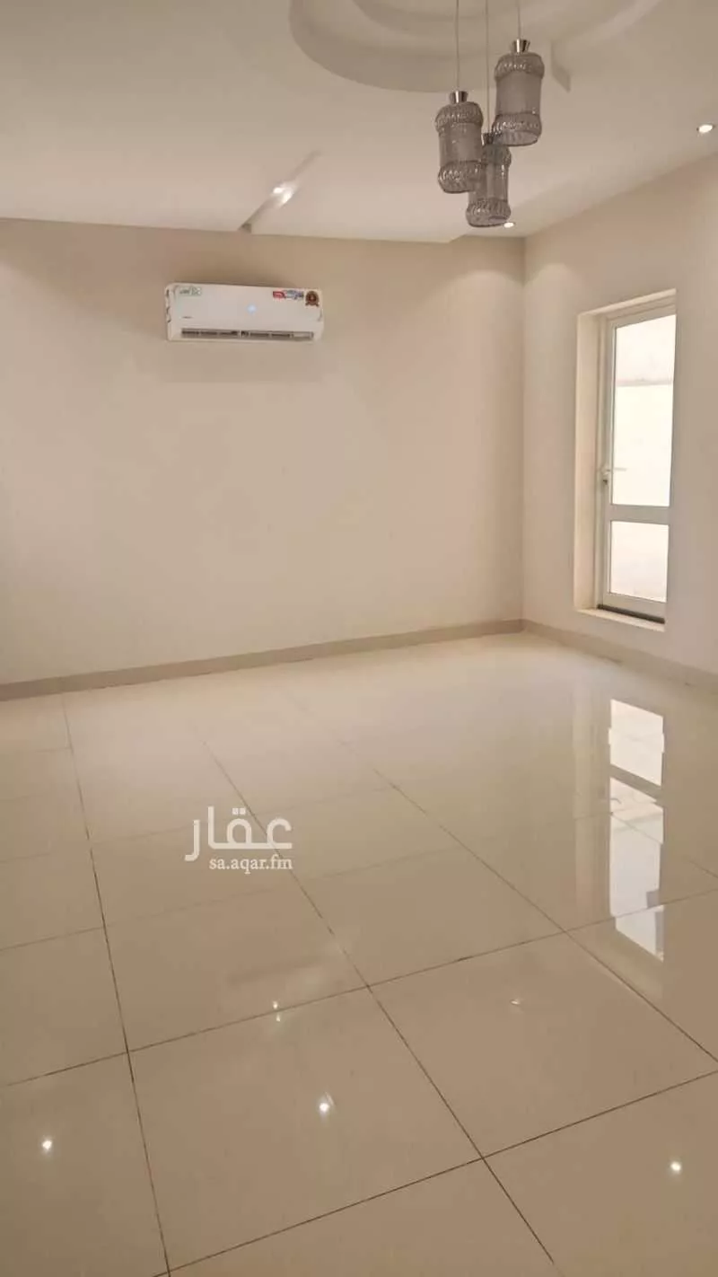 فيلا للإيجار في شارع وزير بن المهاجر, حي الزمرد, مدينة جدة, منطقة مكة المكرمة 1 صورة