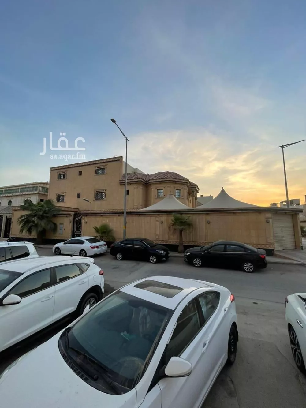 فيلا للبيع في شارع أبي سعد النفيس, حي الرمال, مدينة الرياض, منطقة الرياض 1 صورة