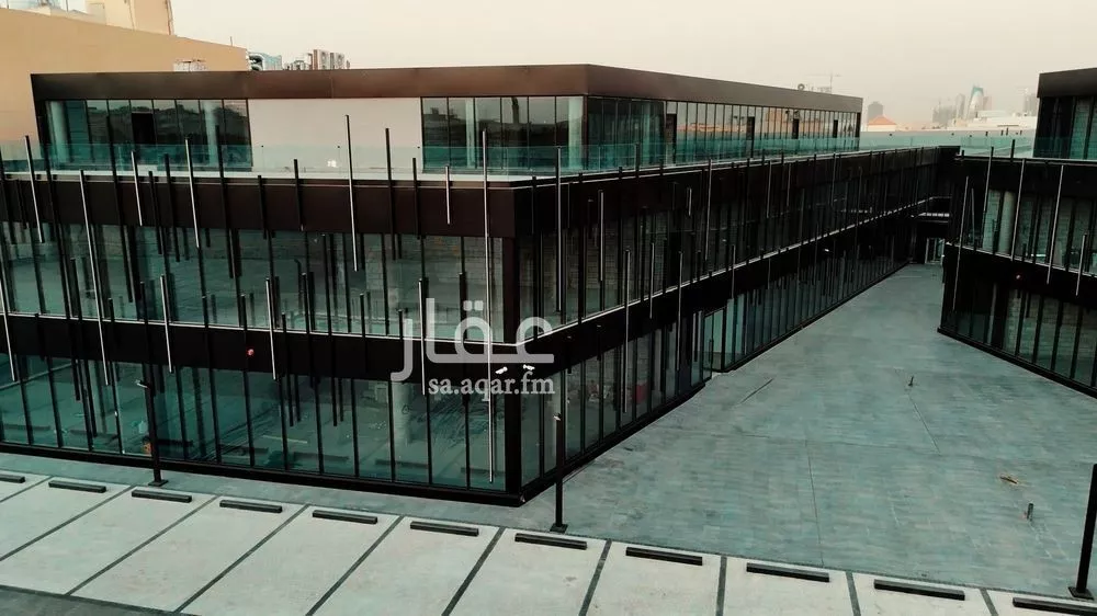 مكتب تجاري للإيجار في شارع الملك عبدالعزيز ابن عبدالرحمن سعود, حي الربيع, مدينة الرياض, منطقة الرياض 1 صورة