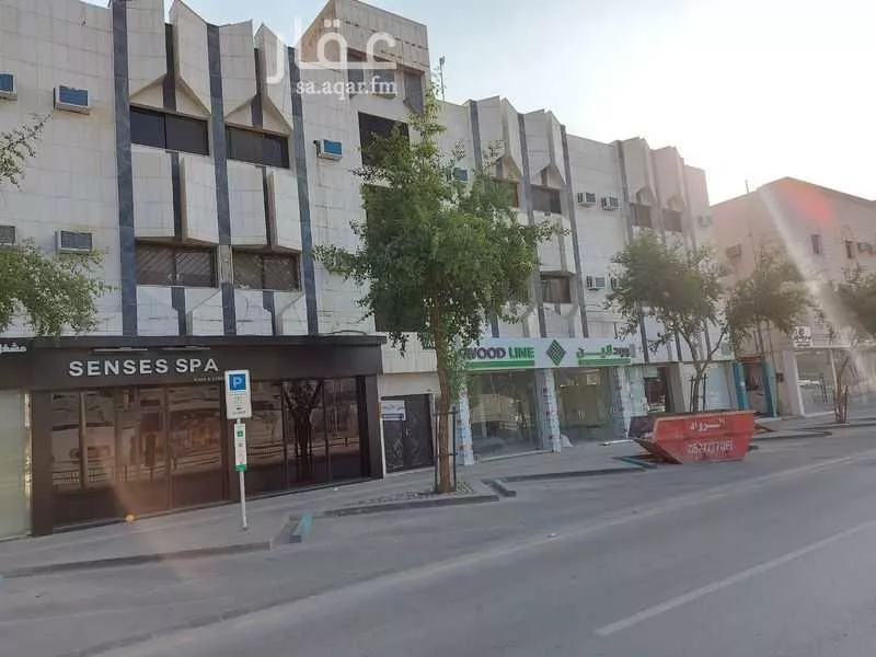 عمارة للإيجار في شارع التخصصي, حي العليا, مدينة الرياض, منطقة الرياض 1 صورة