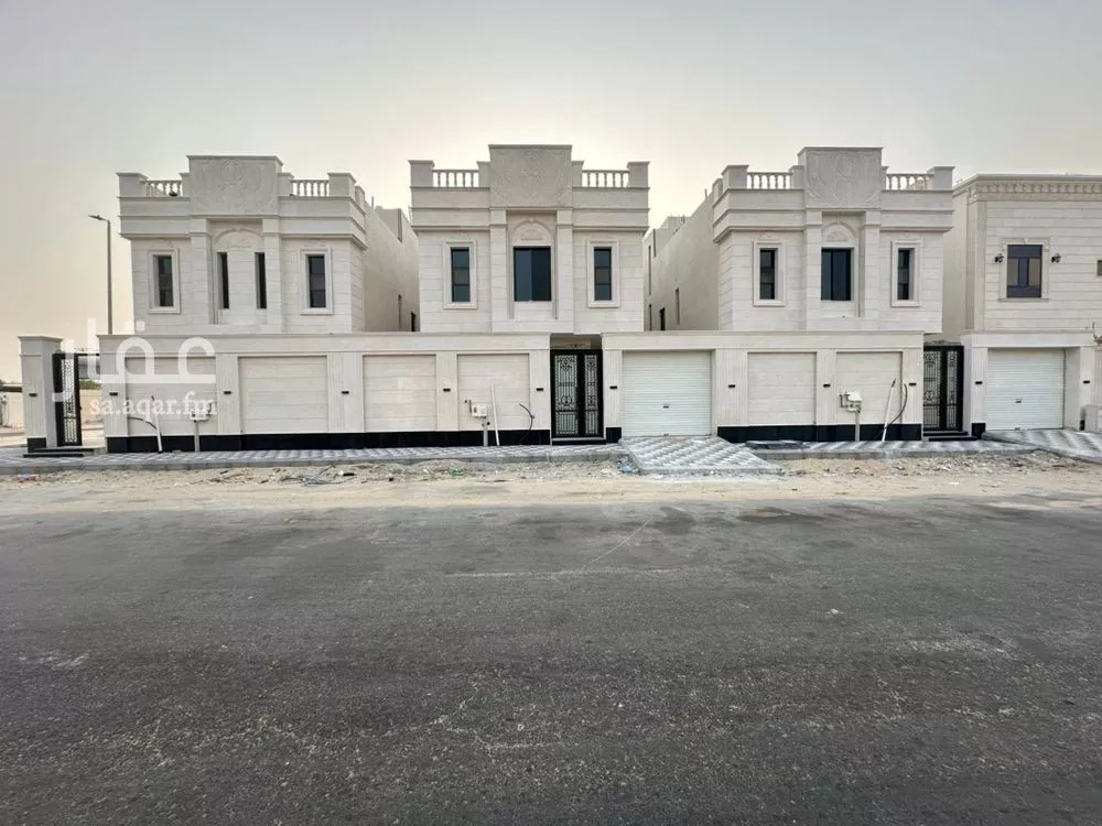 فيلا للبيع في شارع العتيق, حي اللؤلؤ, مدينة الخبر, المنطقة الشرقية 1 صورة