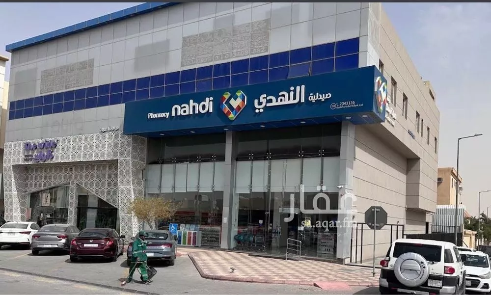 مكتب تجاري للإيجار في شارع الصحابة, حي إشبيلية, مدينة الرياض, منطقة الرياض 1 صورة
