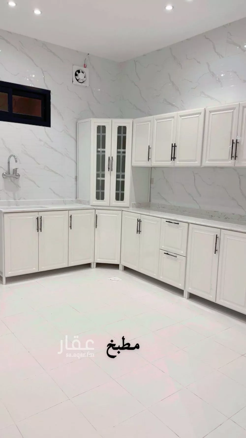 شقة للإيجار في شارع عبدالمنعم قاضي, حي المعيزيلة, مدينة الرياض, منطقة الرياض 1 صورة