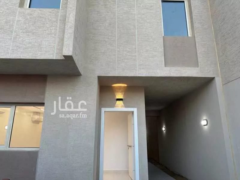 فيلا للإيجار في شارع الامير فيصل بن بندر بن عبدالعزيز الفرعي ، حي مطار الملك خالد الدولي ، الرياض ، منطقة الرياض 1 صورة