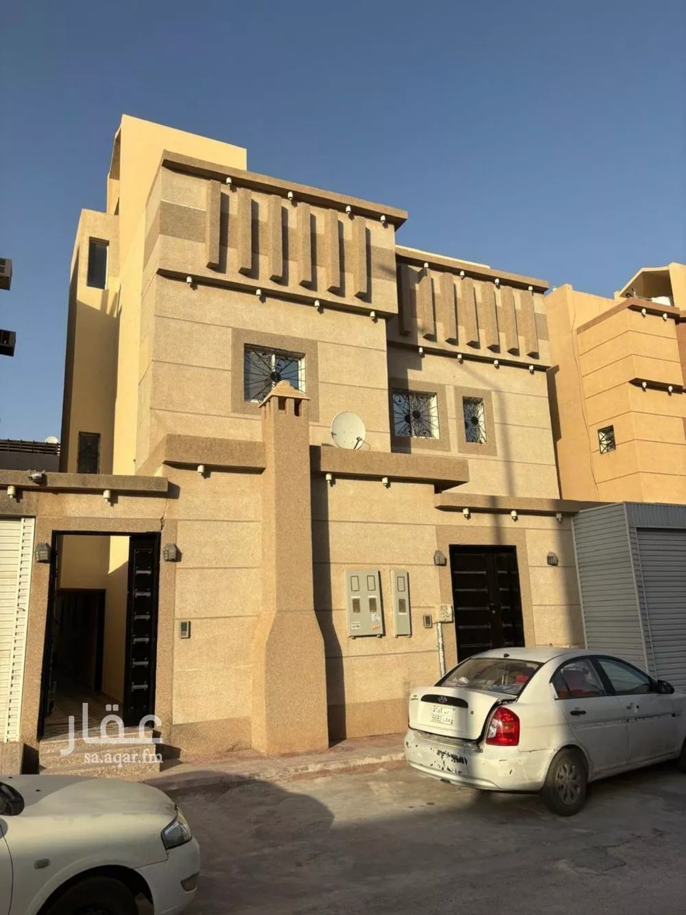 دور للبيع في شارع ابن سريج, حي الرمال, مدينة الرياض, منطقة الرياض 1 صورة