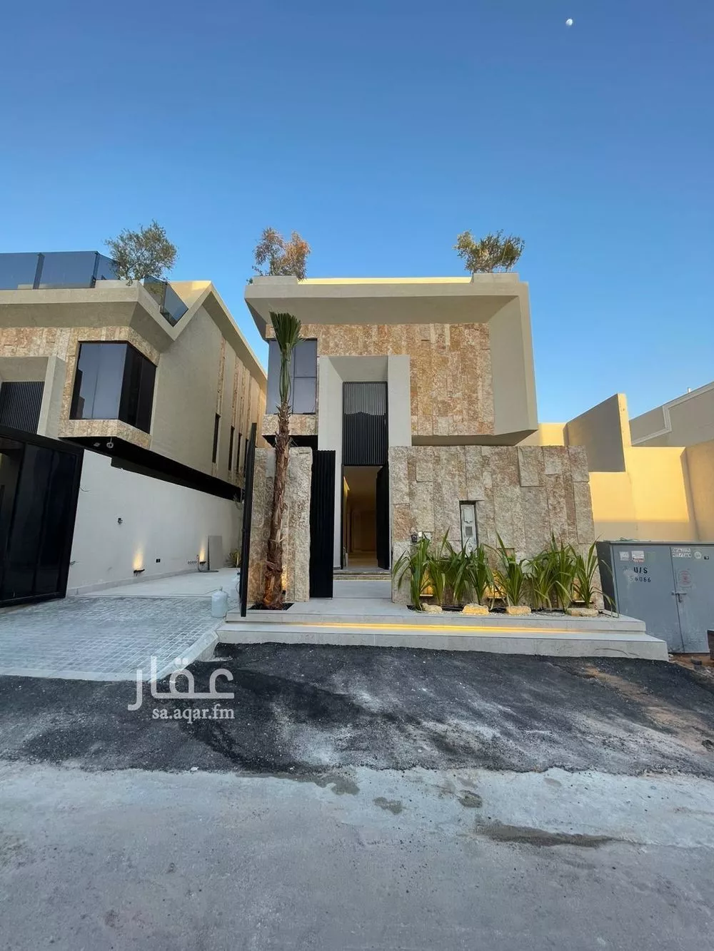 فيلا للبيع في شارع رقم 323, حي النرجس, مدينة الرياض, منطقة الرياض 1 صورة