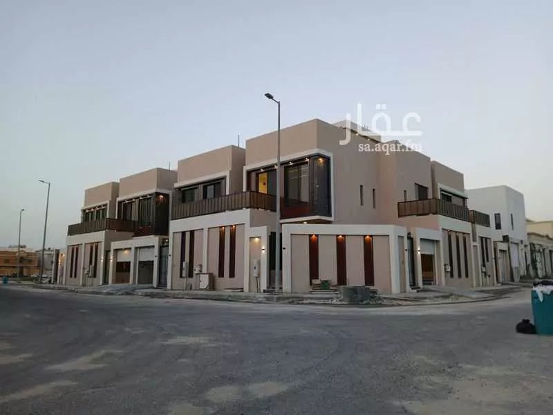فيلا للبيع في شارع 11ج, حي الشراع, مدينة الخبر, المنطقة الشرقية 1 صورة