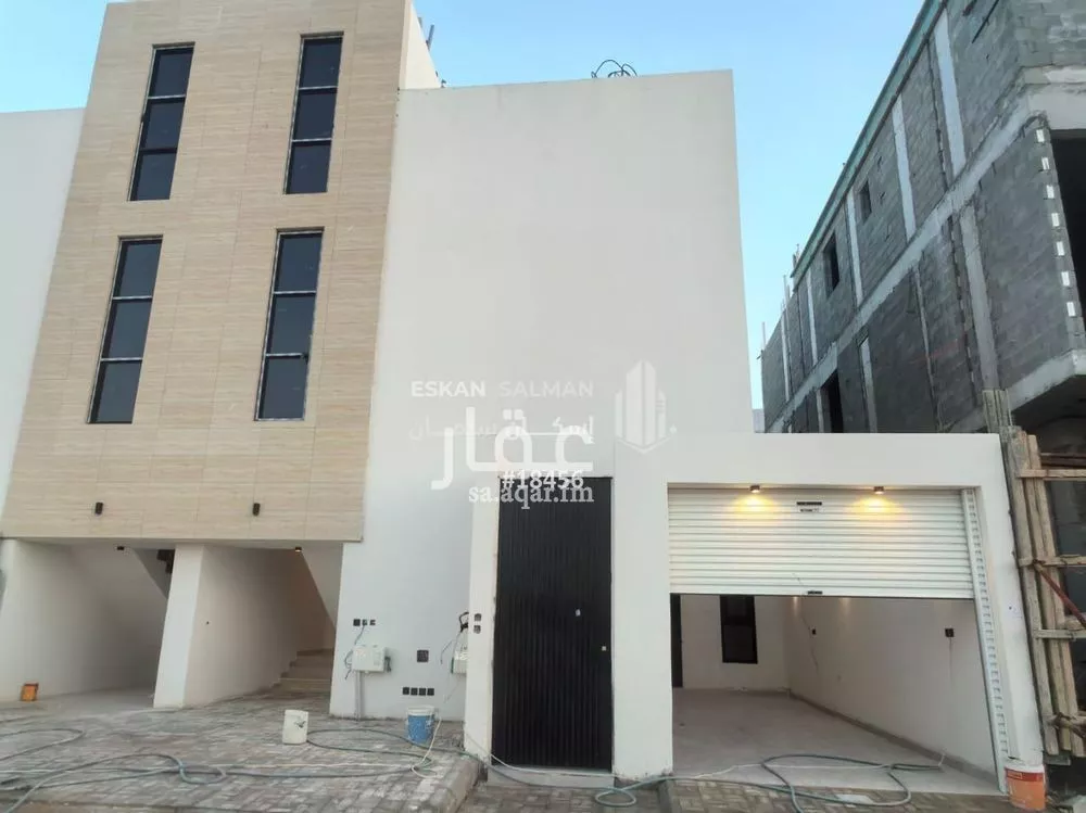 دور للبيع في شارع أمين بن محمد مرداد, حي الرمال, مدينة الرياض, منطقة الرياض 1 صورة