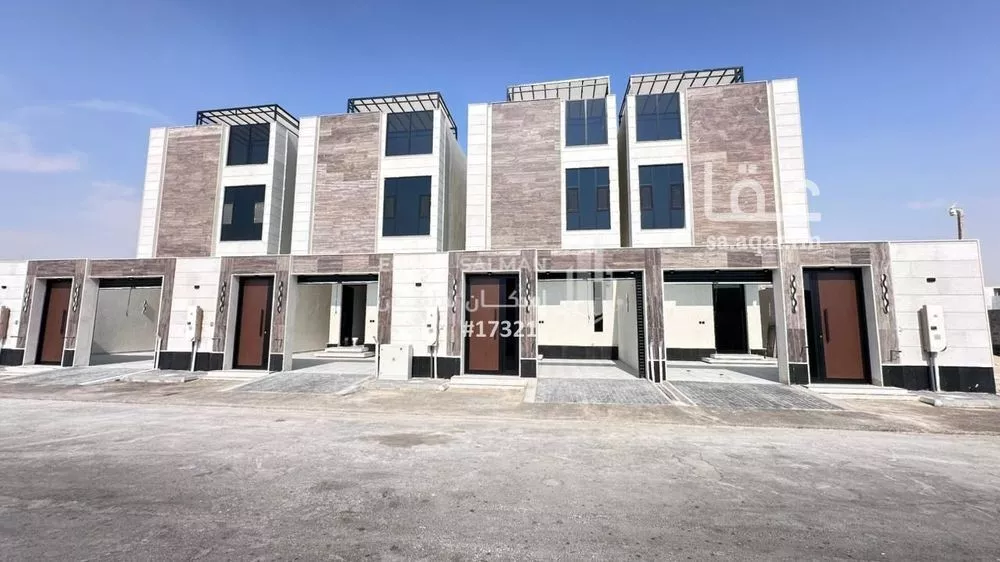 فيلا للبيع في شارع تاروت, حي هجر الثالث, مدينة الاحساء, المنطقة الشرقية 1 صورة