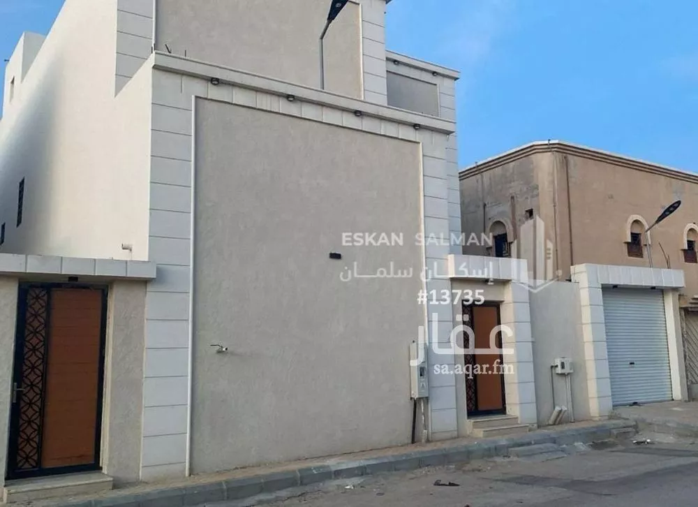 فيلا للبيع في شارع شارع الاحنف بن قيس, حي الفيصلية, مدينة حفر الباطن, المنطقة الشرقية 1 صورة