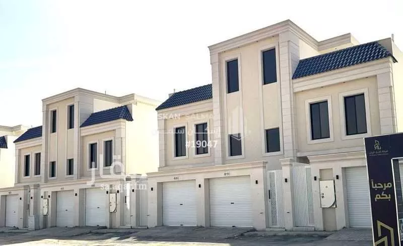 دور للبيع في شارع أحمد بن محمد البغدادي, حي عكاظ, مدينة الرياض, منطقة الرياض 1 صورة