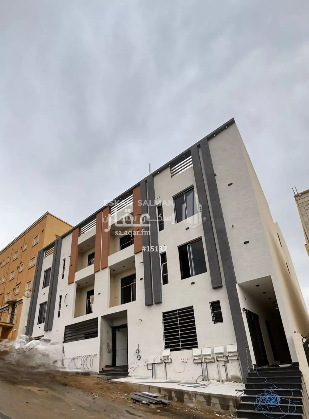 شقة للبيع في شارع شارع شجرة الدرة, حي المروج, مدينة ابها, منطقة عسير 1 صورة