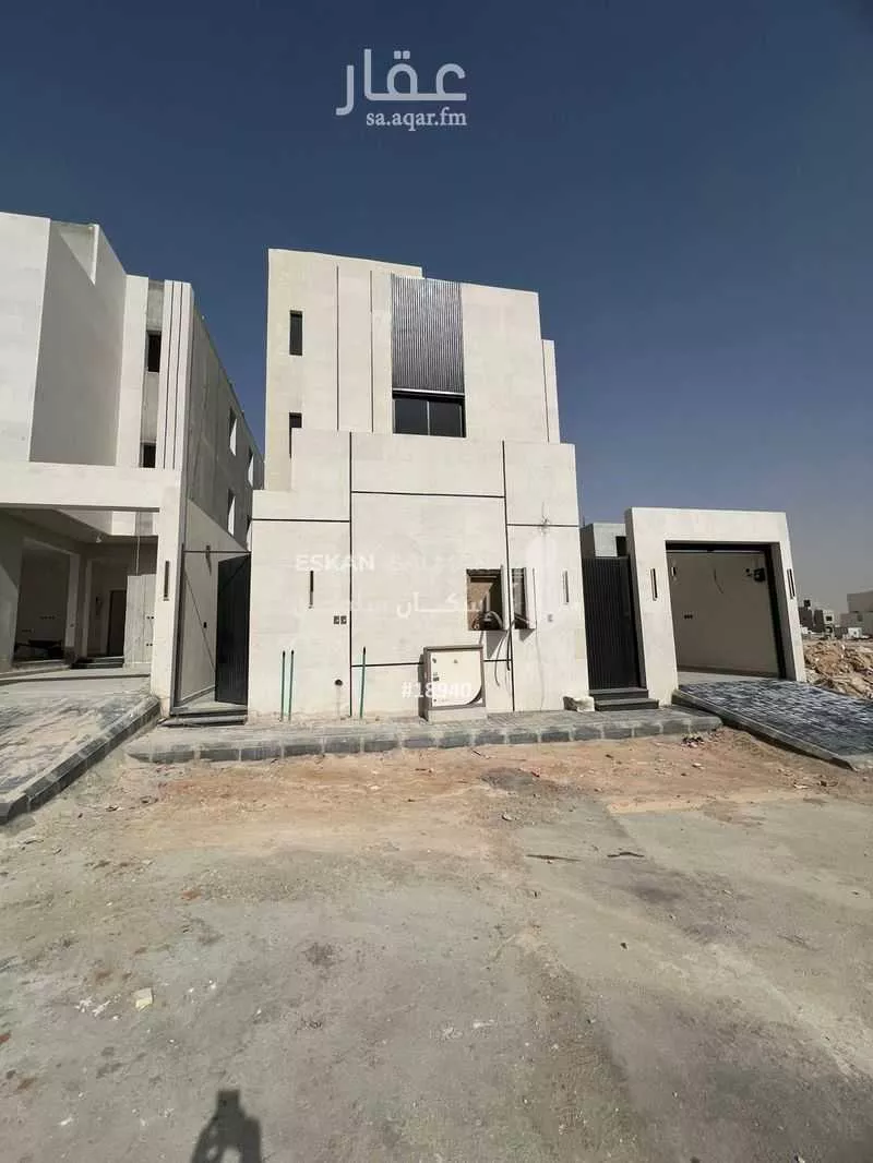 دور للبيع في شارع النخل, حي النظيم, مدينة الرياض, منطقة الرياض 1 صورة