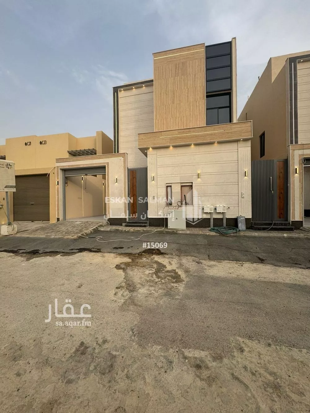 دور للبيع في شارع رقم 91, حي الجنادرية, مدينة الرياض, منطقة الرياض 1 صورة