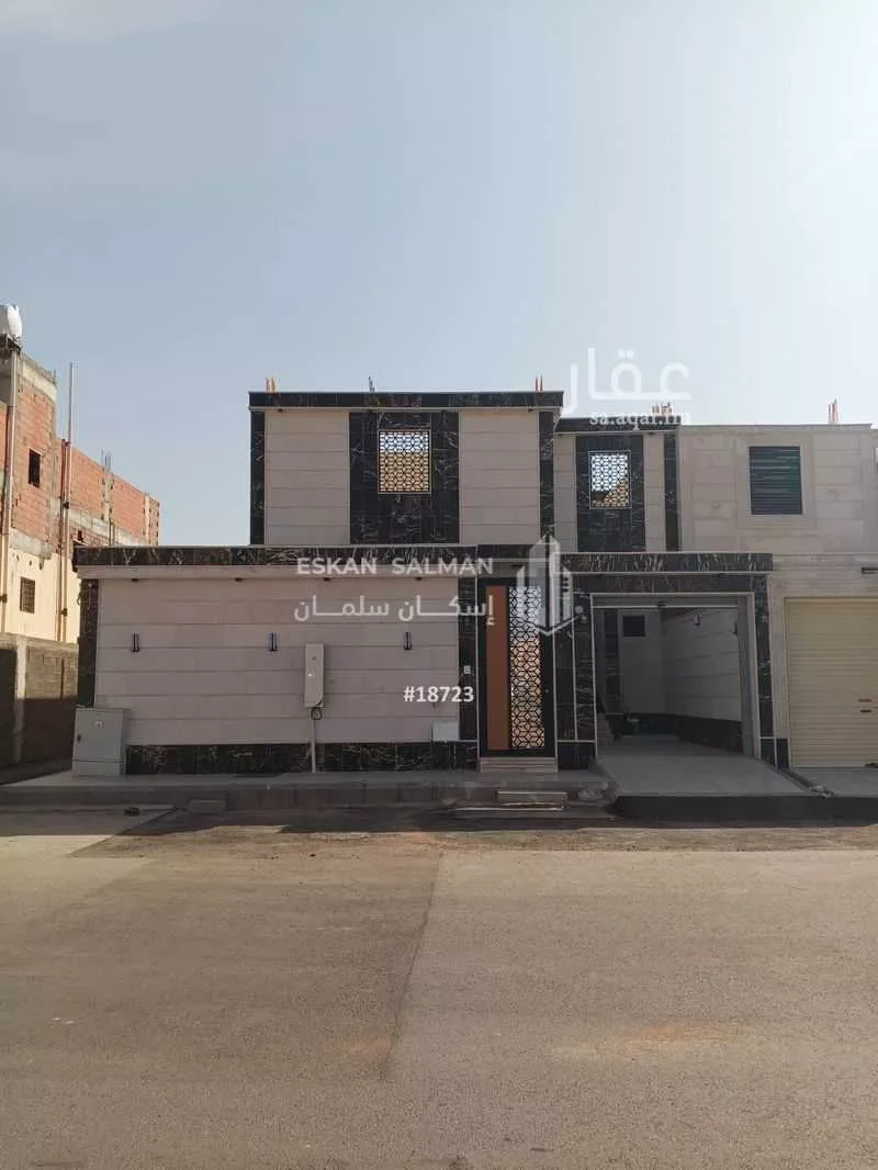 دور للبيع في شارع اوس ابن اوس, حي سكة الحديد, مدينة المدينة المنورة, منطقة المدينة المنورة 1 صورة