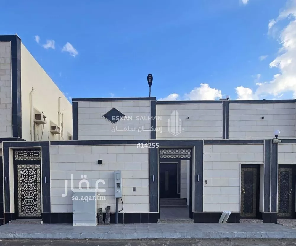 دور للبيع في شارع قيصومه فيحان, حي الرياض, مدينة جدة, منطقة مكة المكرمة 1 صورة