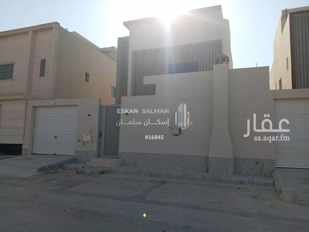 فيلا للبيع في شارع خضيراء 144, حي الضاحي الغربي, مدينة بريدة, منطقة القصيم 1 صورة