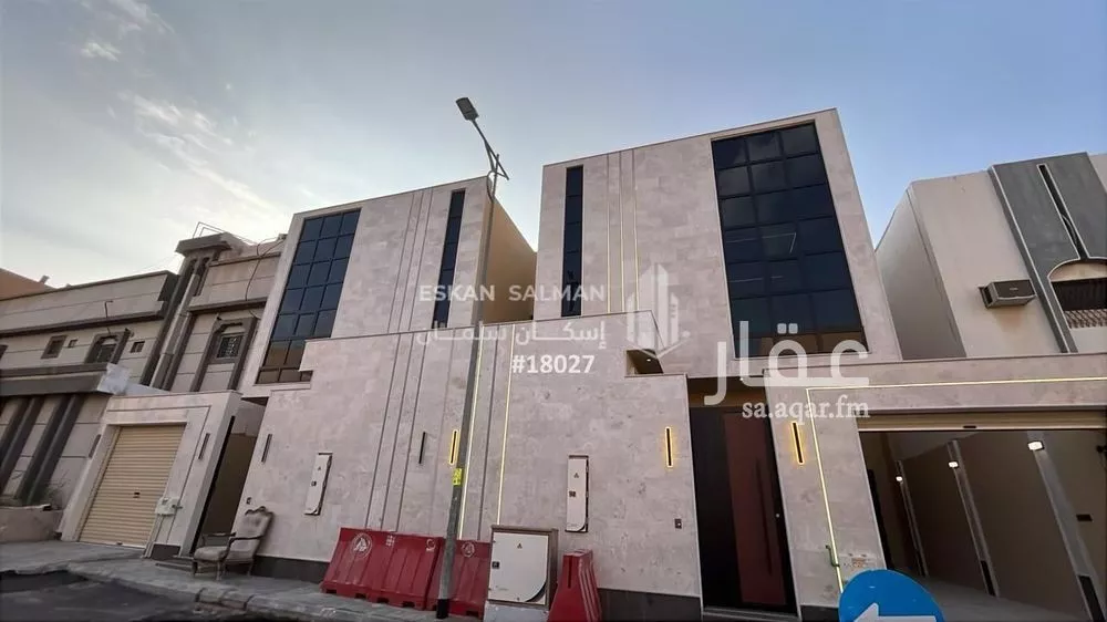 فيلا للبيع في شارع الصدف, حي طويق, مدينة الرياض, منطقة الرياض 1 صورة