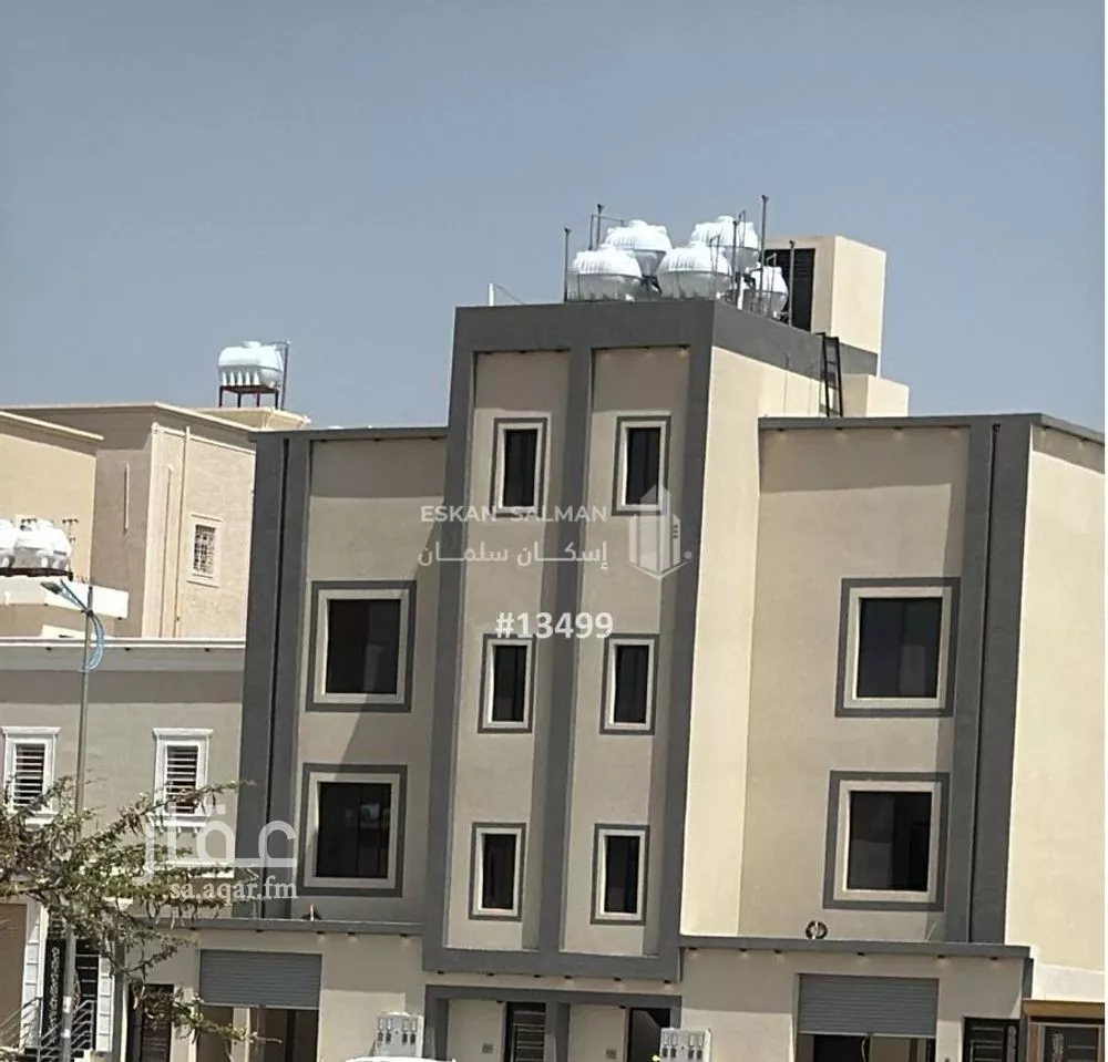 شقة للبيع في شارع المعلاة 53, حي المعلاة, مدينة احد رفيده, منطقة عسير 1 صورة