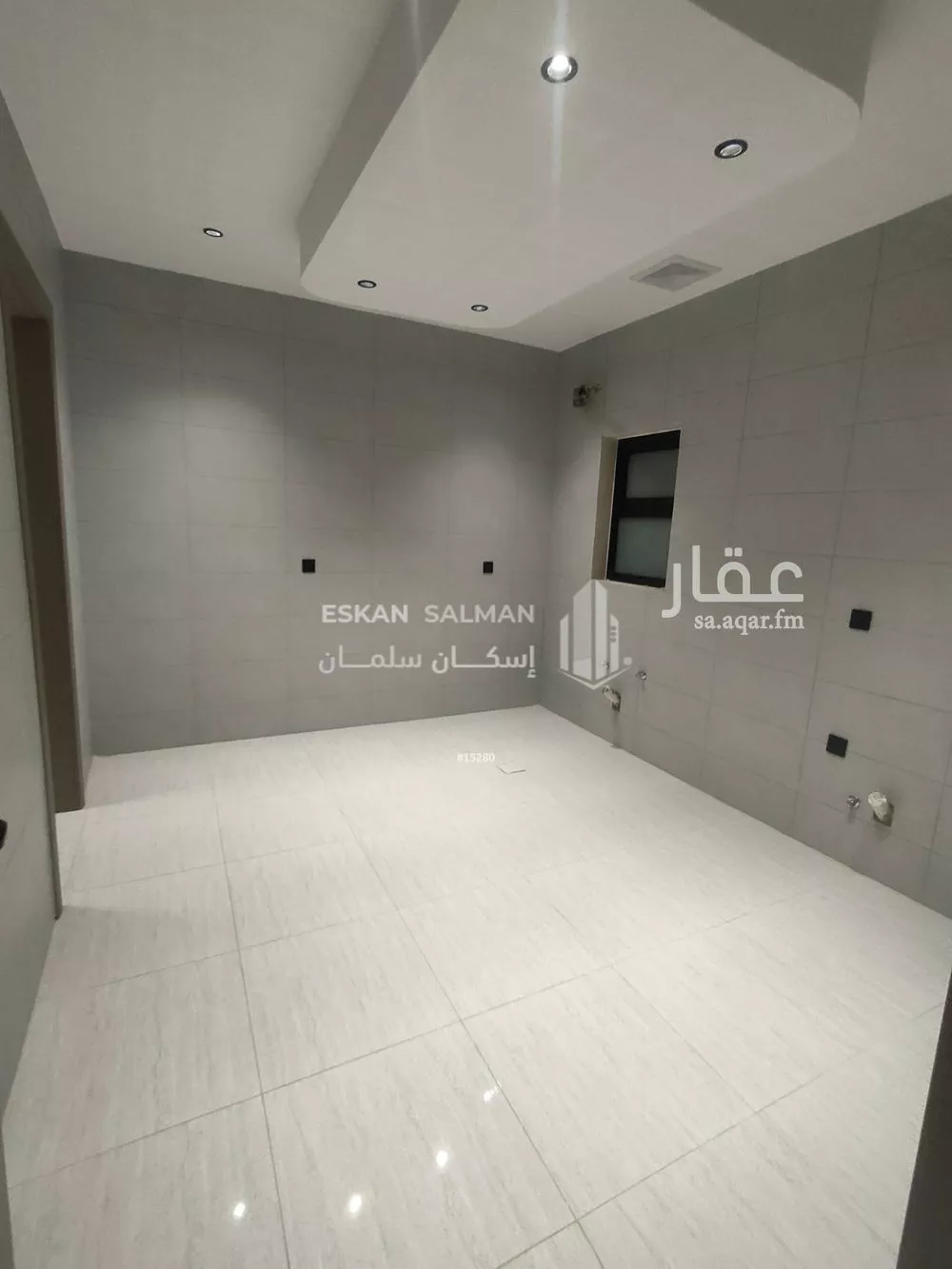 فيلا للبيع في شارع ثروان بن فزرة, حي الملك فهد, مدينة ابو عريش - ابو عريش, منطقة جازان 1 صورة