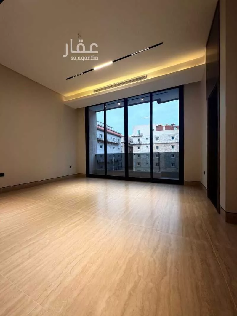 شقة للبيع في شارع الموكلا, حي الحمراء, مدينة جدة, منطقة مكة المكرمة 1 صورة