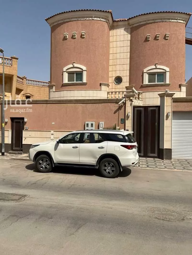 فيلا للإيجار في شارع خليل المغربي, حي الروضة, مدينة الرياض, منطقة الرياض 1 صورة