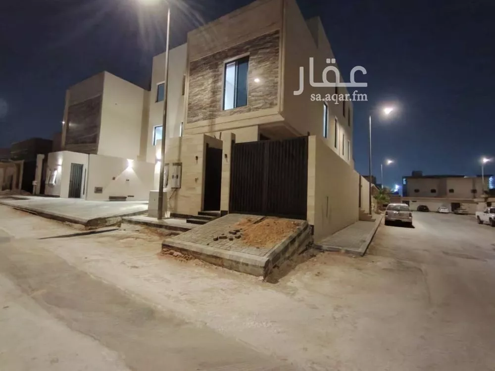 دور للبيع في شارع مسلم بن الحجاج, حي الملك فيصل, مدينة الرياض, منطقة الرياض 1 صورة