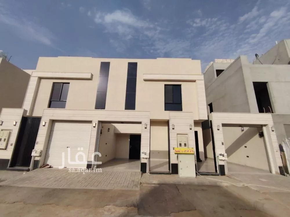 فيلا للبيع في شارع وادي الساحل, حي الرمال, مدينة الرياض, منطقة الرياض 1 صورة