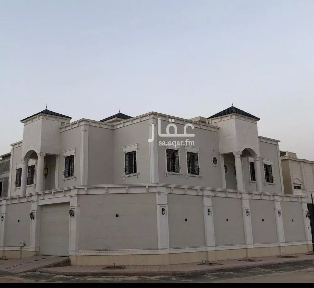 فيلا للبيع في شارع محمد مسعود الفاسي, حي الرمال, مدينة الرياض, منطقة الرياض 1 صورة