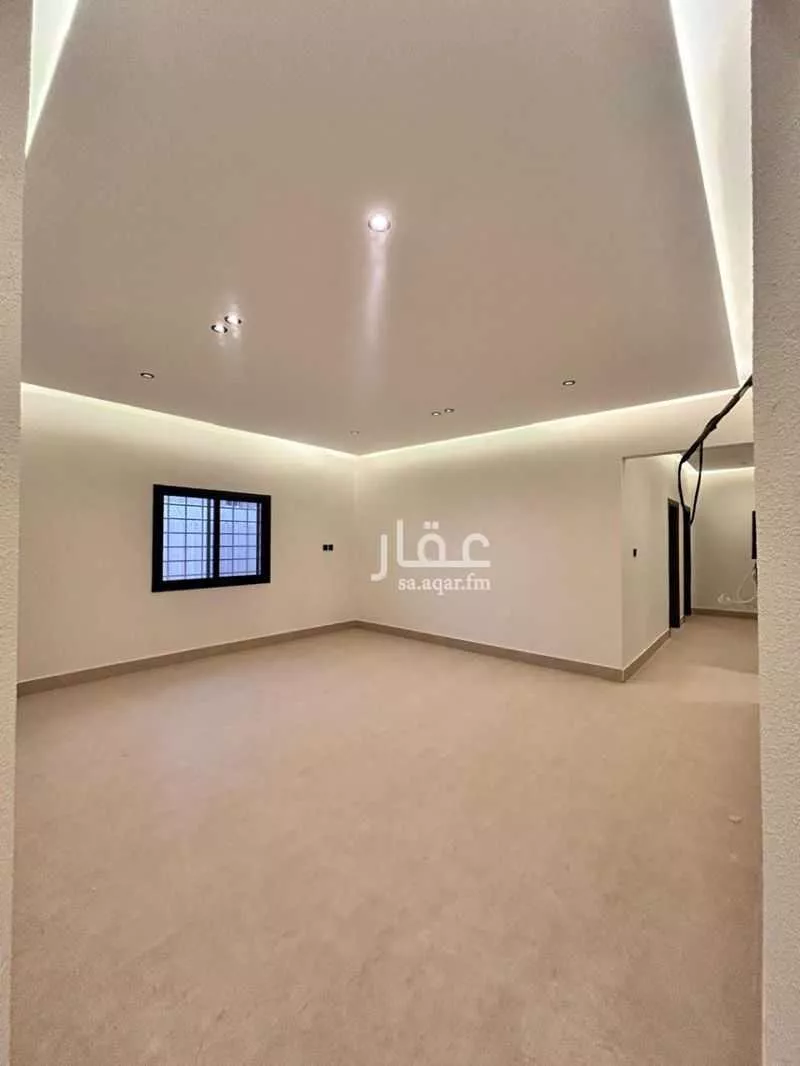 فيلا للبيع في شارع الأمير فيصل بن سعد بن سعود ، حي الملك فيصل ، الرياض ، منطقة الرياض 1 صورة