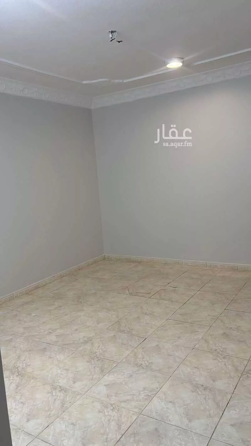 فيلا للإيجار في شارع رقم 44, حي الندوة, مدينة الرياض, منطقة الرياض 1 صورة