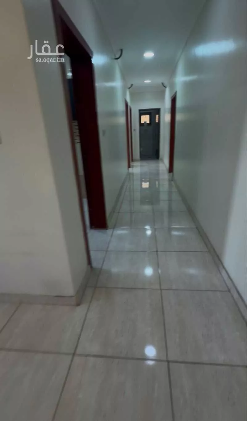 مكتب تجاري للإيجار في شارع عمر بن عبدالعزيز, حي المحمدية, مدينة الدمام, المنطقة الشرقية 1 صورة