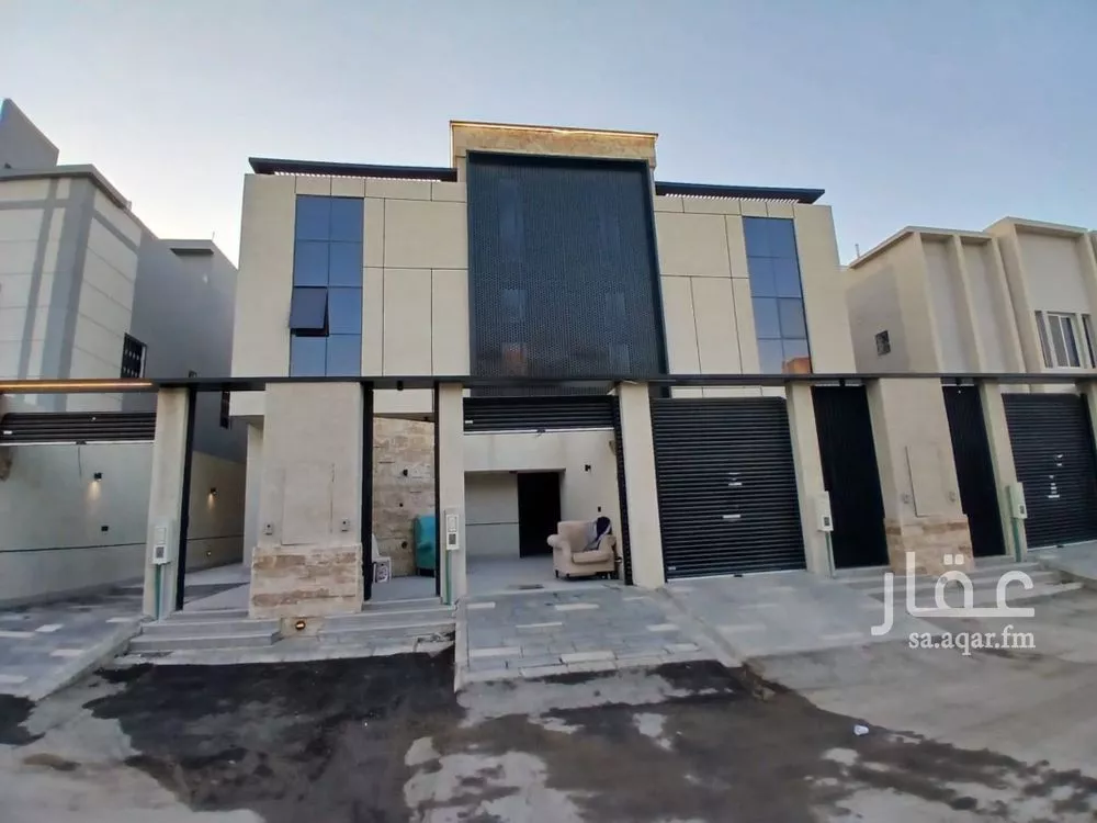 دور للبيع في شارع عبدالرحمن بن خضير, حي طويق, مدينة الرياض, منطقة الرياض 1 صورة