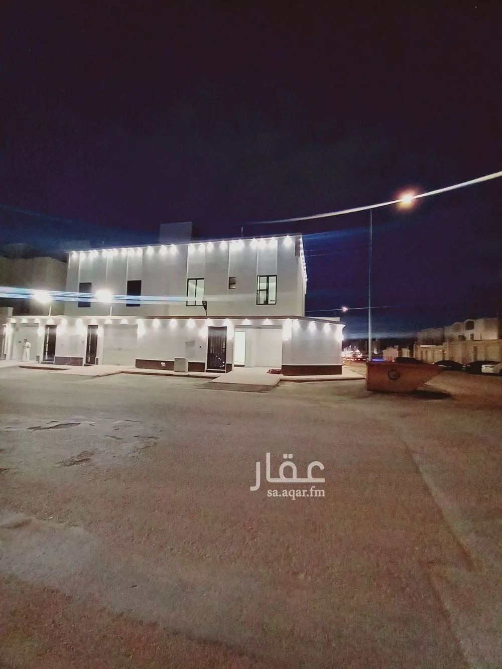 دور للبيع في شارع حامد كعكي, حي عكاظ, مدينة الرياض, منطقة الرياض 1 صورة