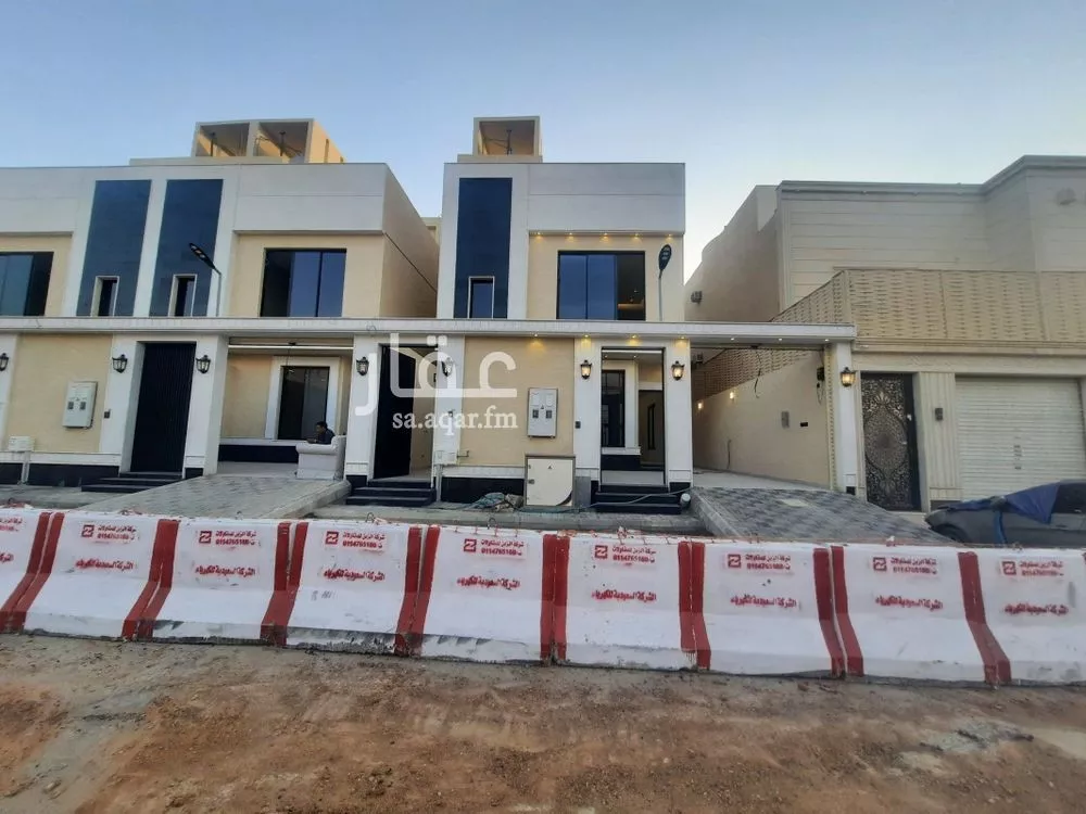 فيلا للبيع في شارع الحارث بن كلدة الثقفي, حي العوالي, مدينة الرياض, منطقة الرياض 1 صورة