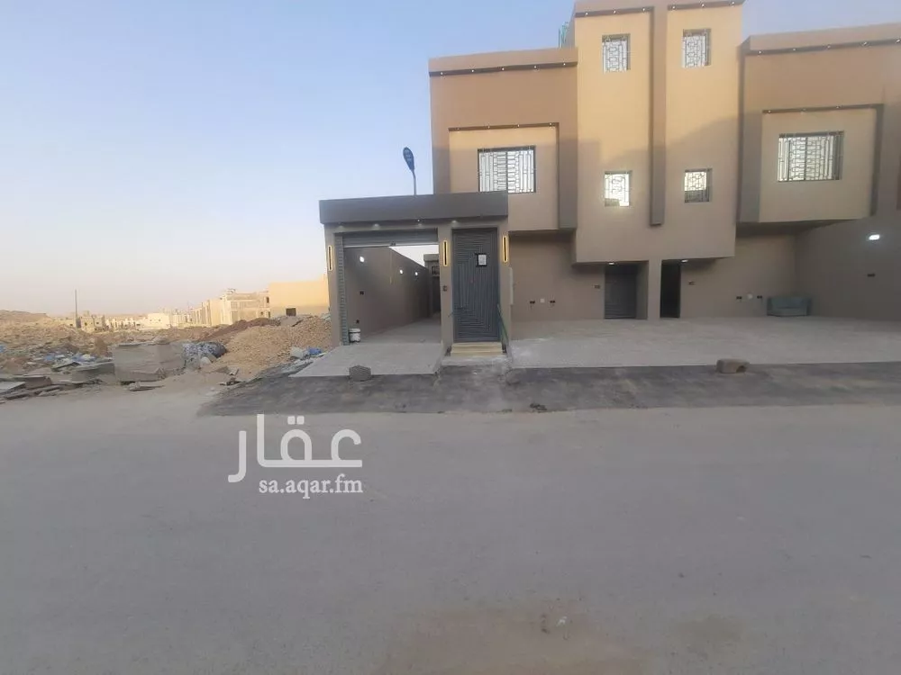 دور للبيع في حي بدر, مدينة الرياض, منطقة الرياض 1 صورة