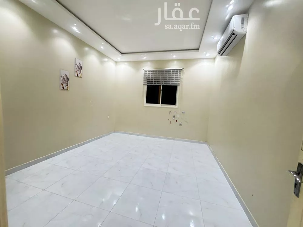 شقة للإيجار في شارع اياس ابن البكير, حي الإسكان, مدينة المجمعه, منطقة الرياض 1 صورة