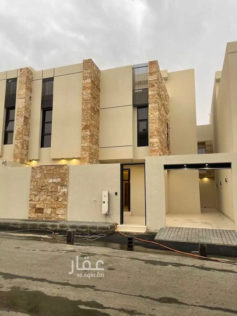 فيلا للبيع في شارع ام القوين, حي الزهور, مدينة ابها, منطقة عسير 1 صورة
