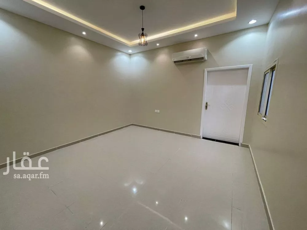 شقة للإيجار في شارع ابراهيم بن الاحمدي, حي القيروان, مدينة الرياض, منطقة الرياض 1 صورة