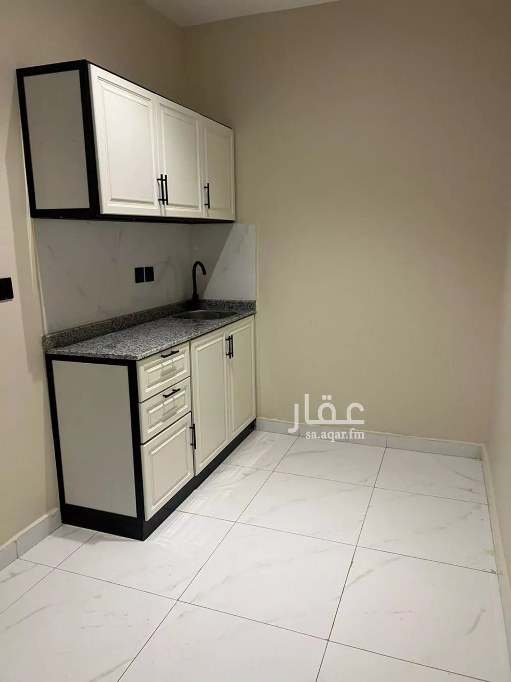 شقة للإيجار في شارع عبدالله بن شهيوين, حي الملقا, مدينة الرياض, منطقة الرياض 1 صورة