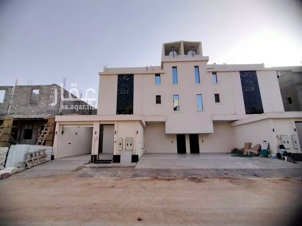 دور للبيع في شارع صفوان بن بيضاء, حي الرمال, مدينة الرياض, منطقة الرياض 1 صورة