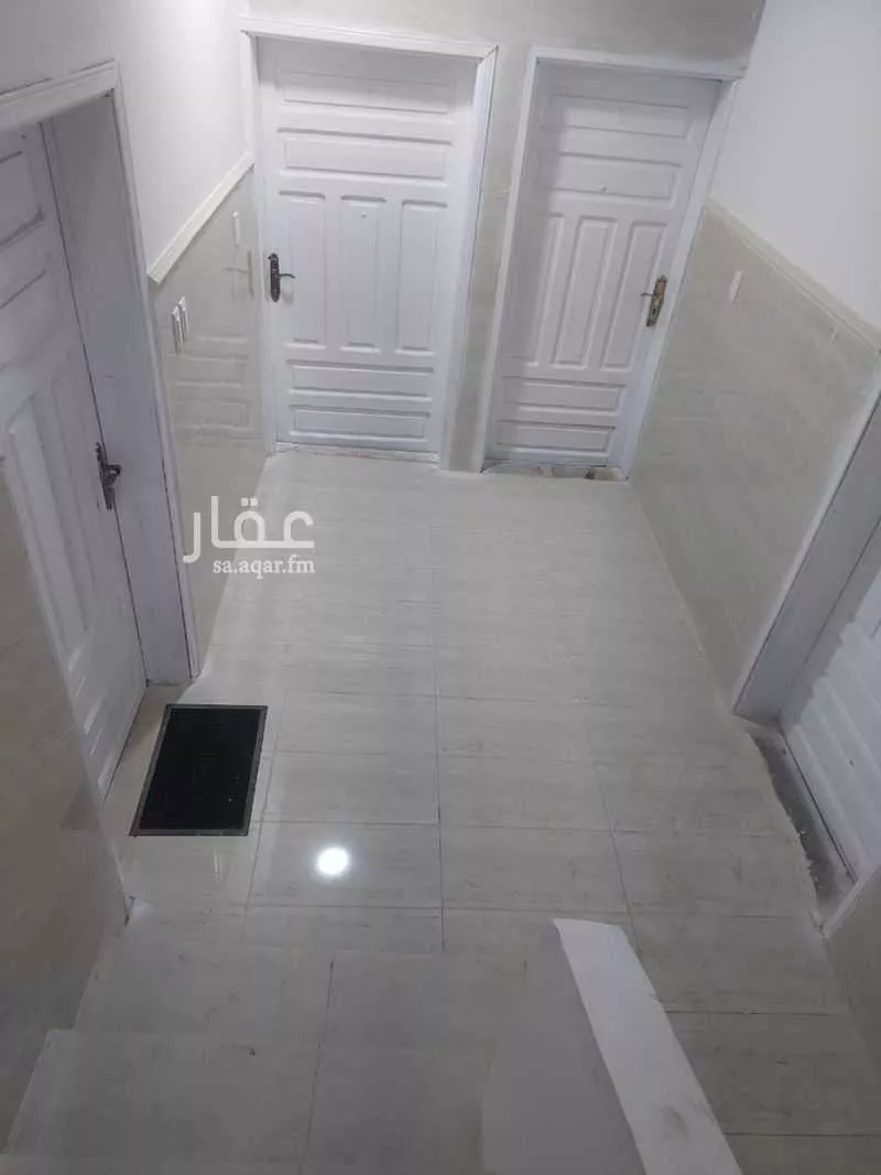 عمارة للبيع في شارع تبوك, حي الثقبة, مدينة الخبر, المنطقة الشرقية 1 صورة
