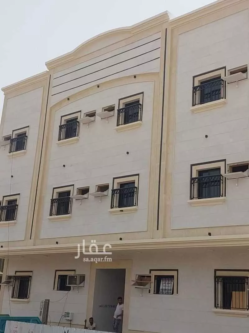 عمارة للإيجار في شارع شقراء, حي الثقبة, مدينة الخبر, المنطقة الشرقية 1 صورة