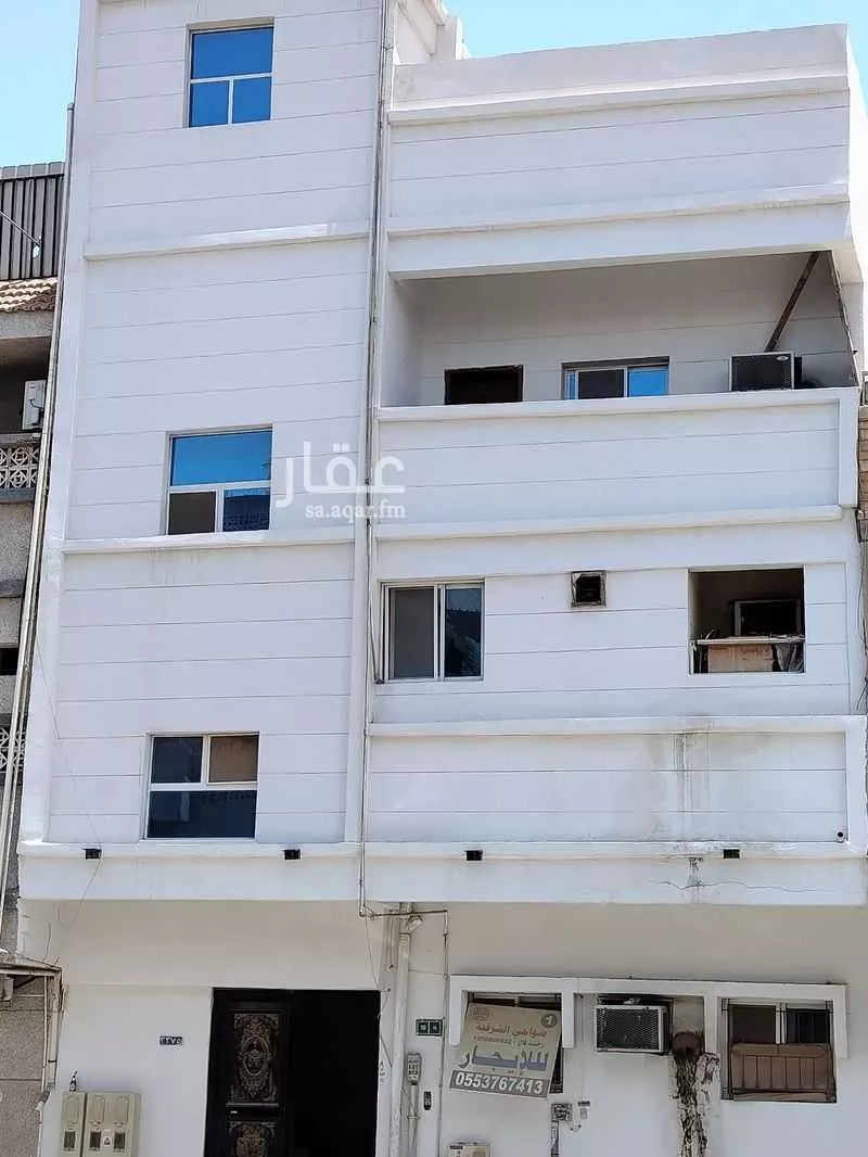 عمارة للبيع في شارع الثامن, حي الثقبة, مدينة الخبر, المنطقة الشرقية 1 صورة